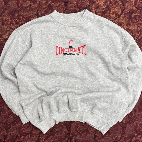 90s Cincinatti Bearcats Embroidered Crewneck - Picture 1 of 2